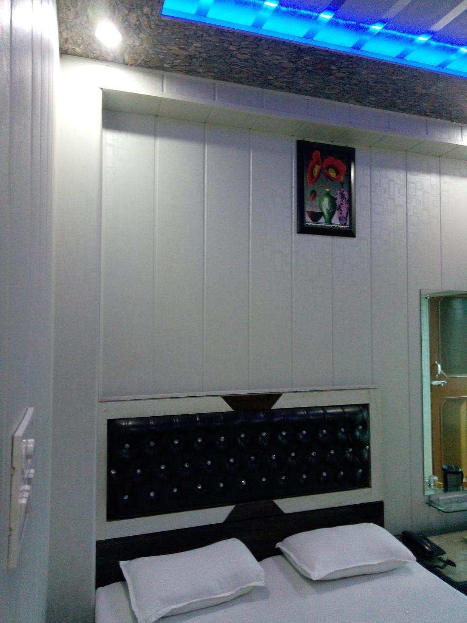 Hotel Sunrise Orai Buitenkant foto