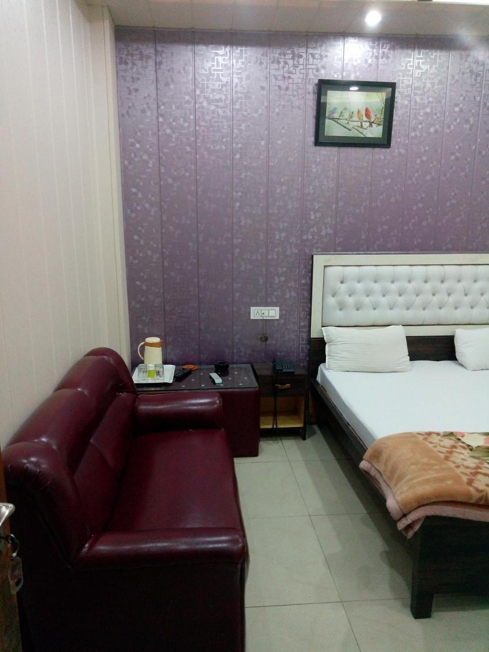 Hotel Sunrise Orai Buitenkant foto
