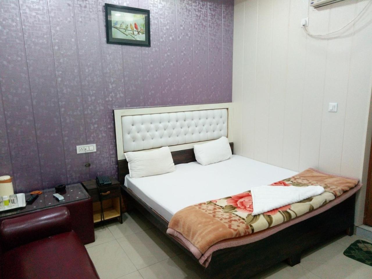Hotel Sunrise Orai Buitenkant foto